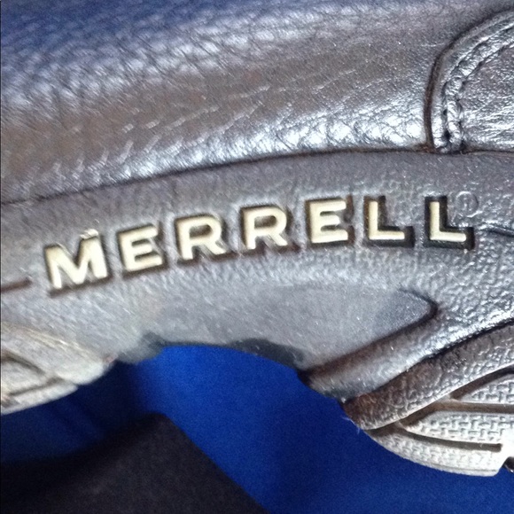 Merrell black leather slip ons - Picture 3 of 5